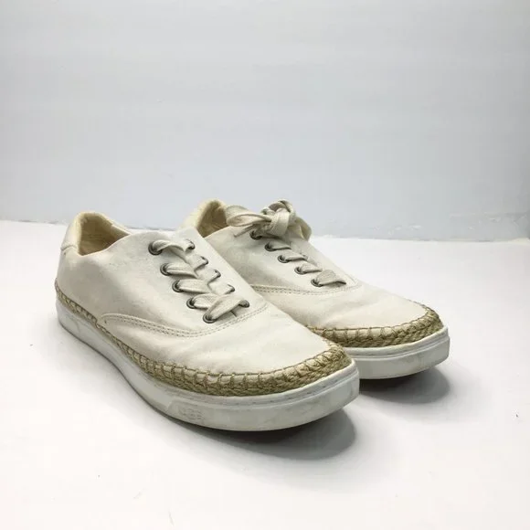 UGG Eyan ll Canvas Sneaker Women Size 9 White Cream Lace Up - Picture 1 of 8